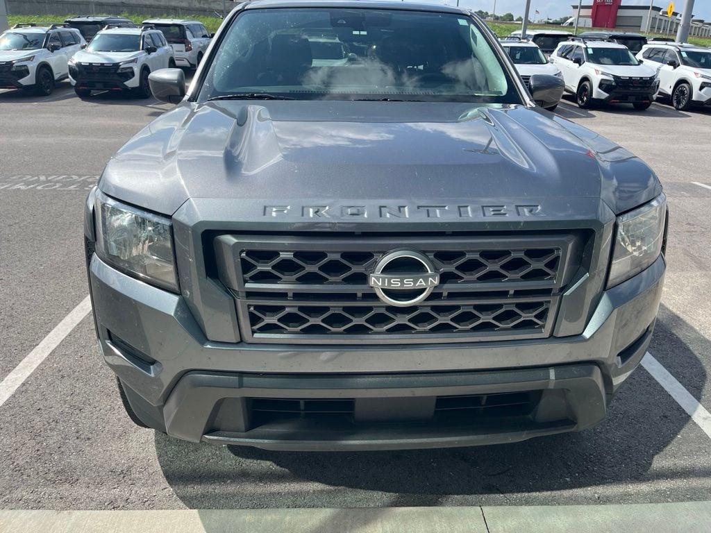 2024 Nissan Frontier SV