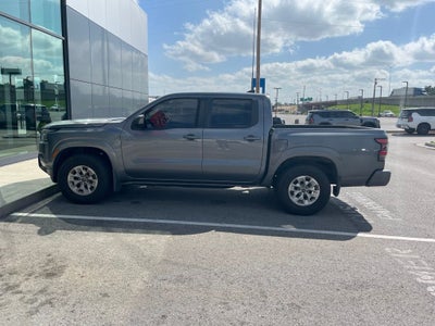 2024 Nissan Frontier SV