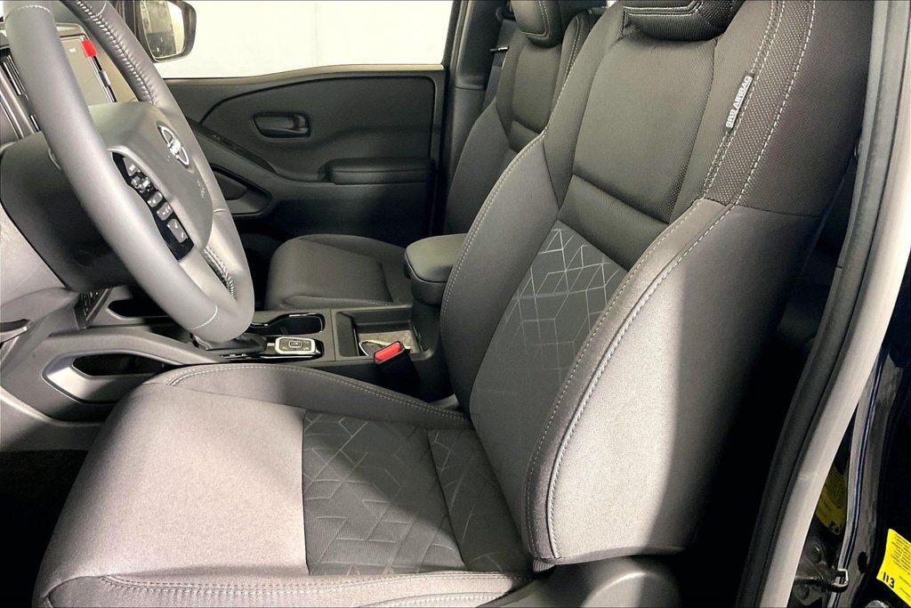 2027 Nissan Frontier Crew Cab SV