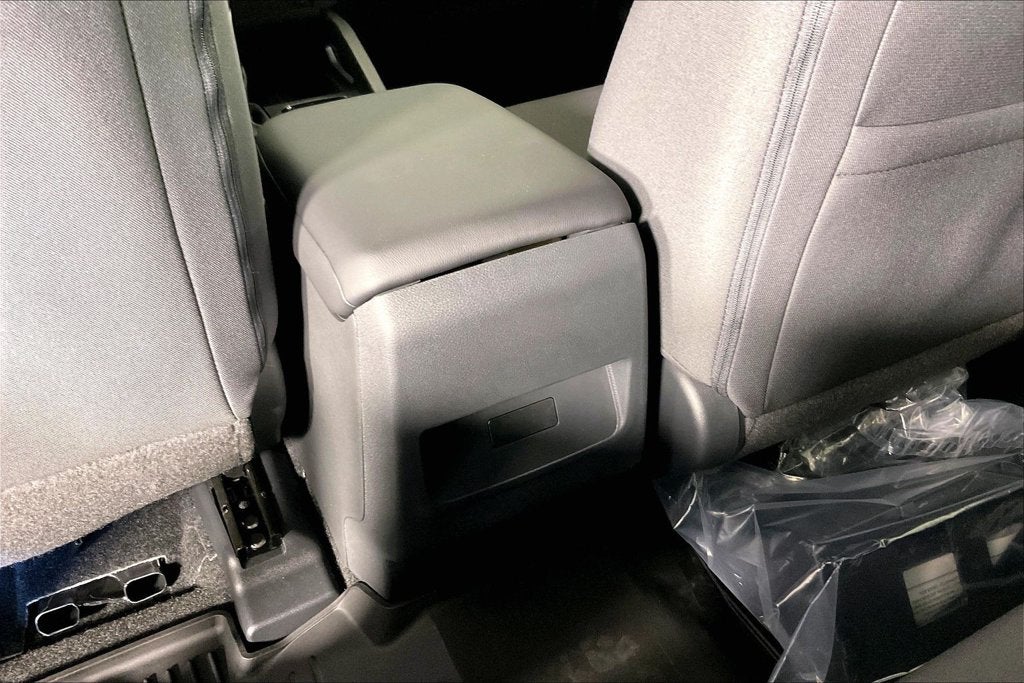 2027 Nissan Frontier Crew Cab SV