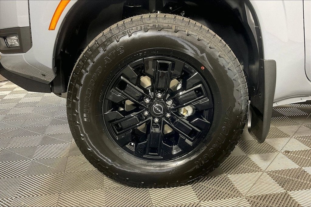 2027 Nissan Frontier Crew Cab SV