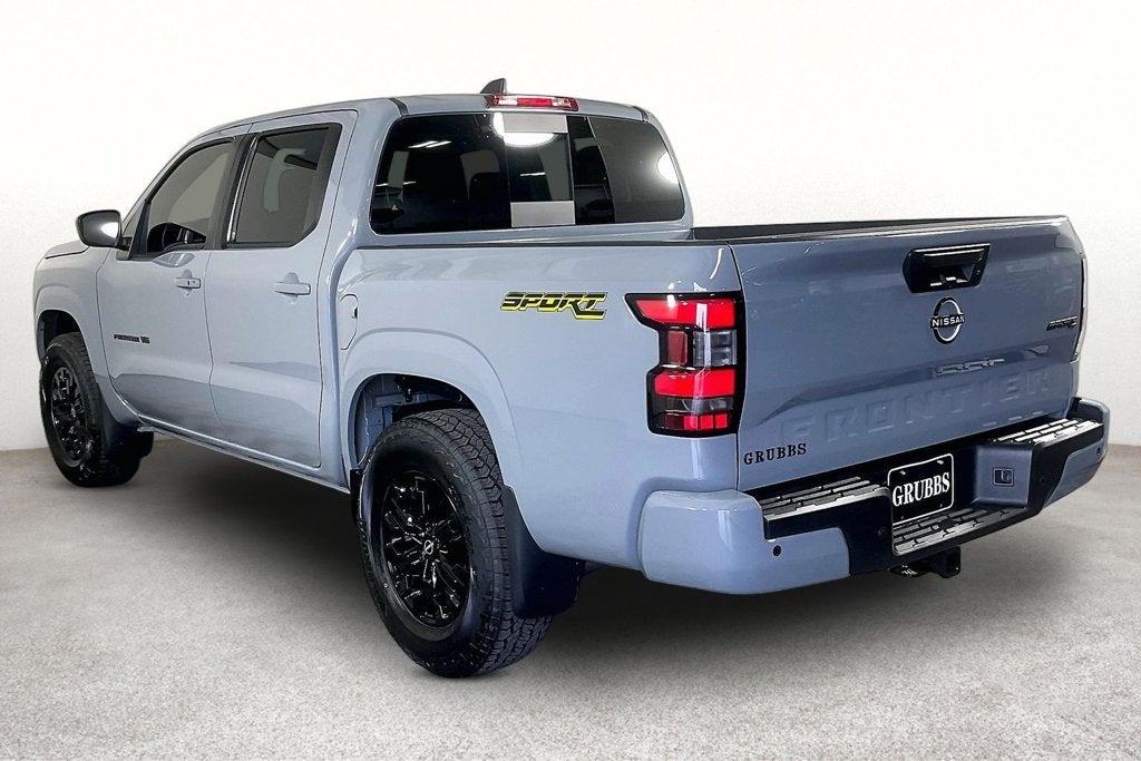 2027 Nissan Frontier Crew Cab SV