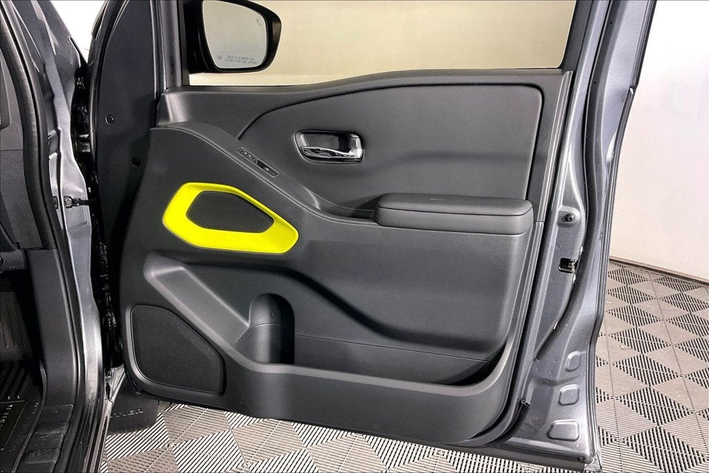 2027 Nissan Frontier Crew Cab SV