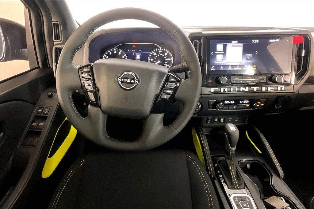 2027 Nissan Frontier Crew Cab SV