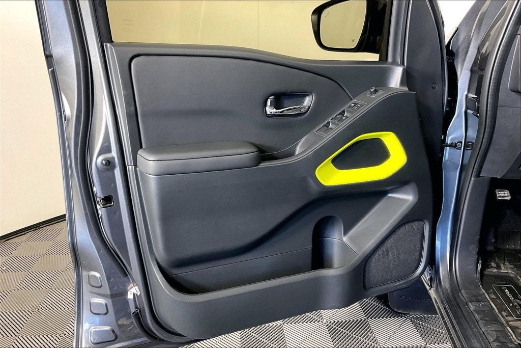 2027 Nissan Frontier SV