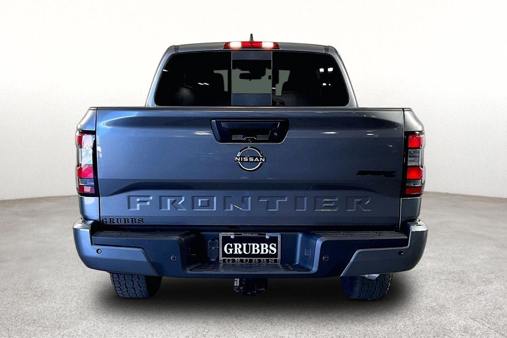 2027 Nissan Frontier Crew Cab SV