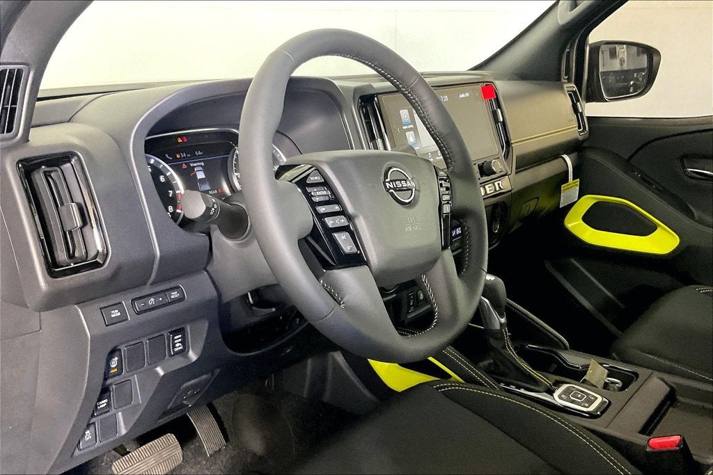 2027 Nissan Frontier Crew Cab SV