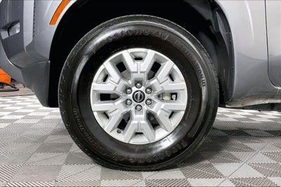 2024 Nissan Frontier SV