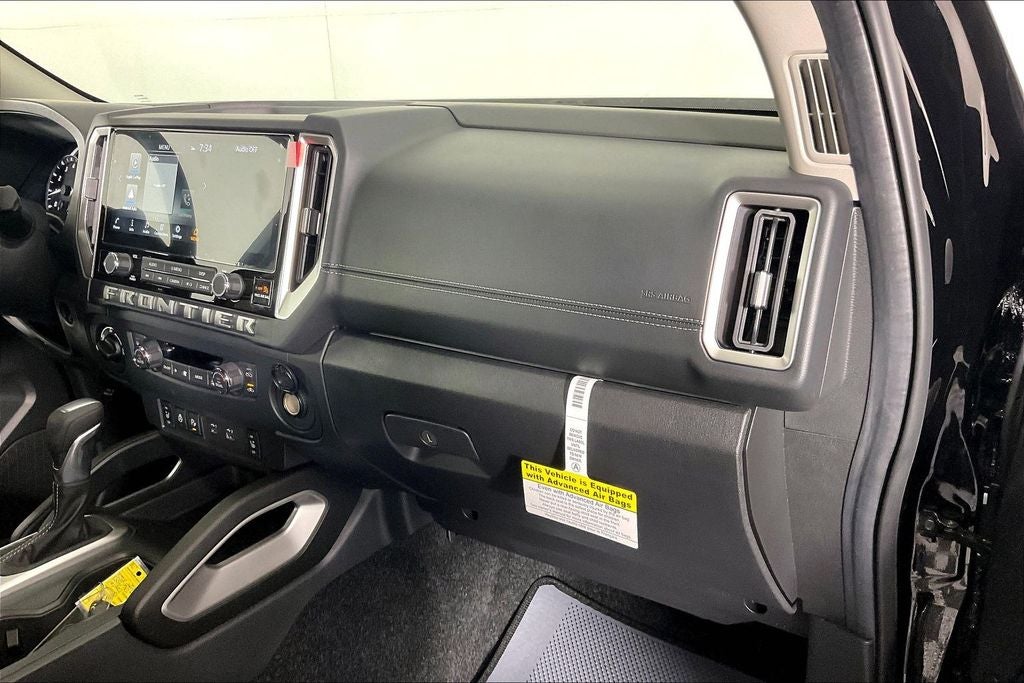 2026 Nissan Frontier Crew Cab SV