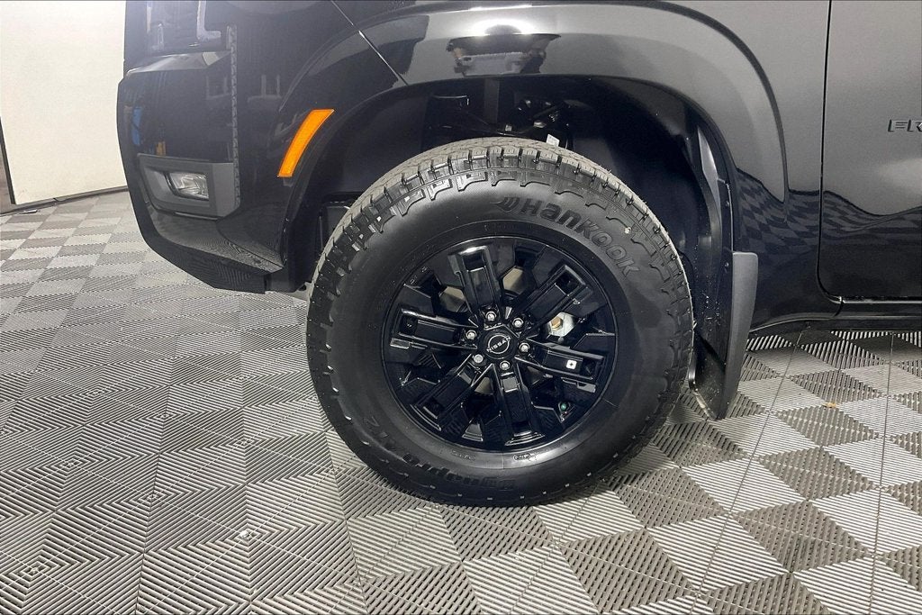 2027 Nissan Frontier SV