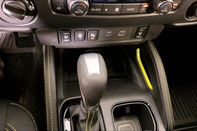 2027 Nissan Frontier SV