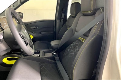 2027 Nissan Frontier SV