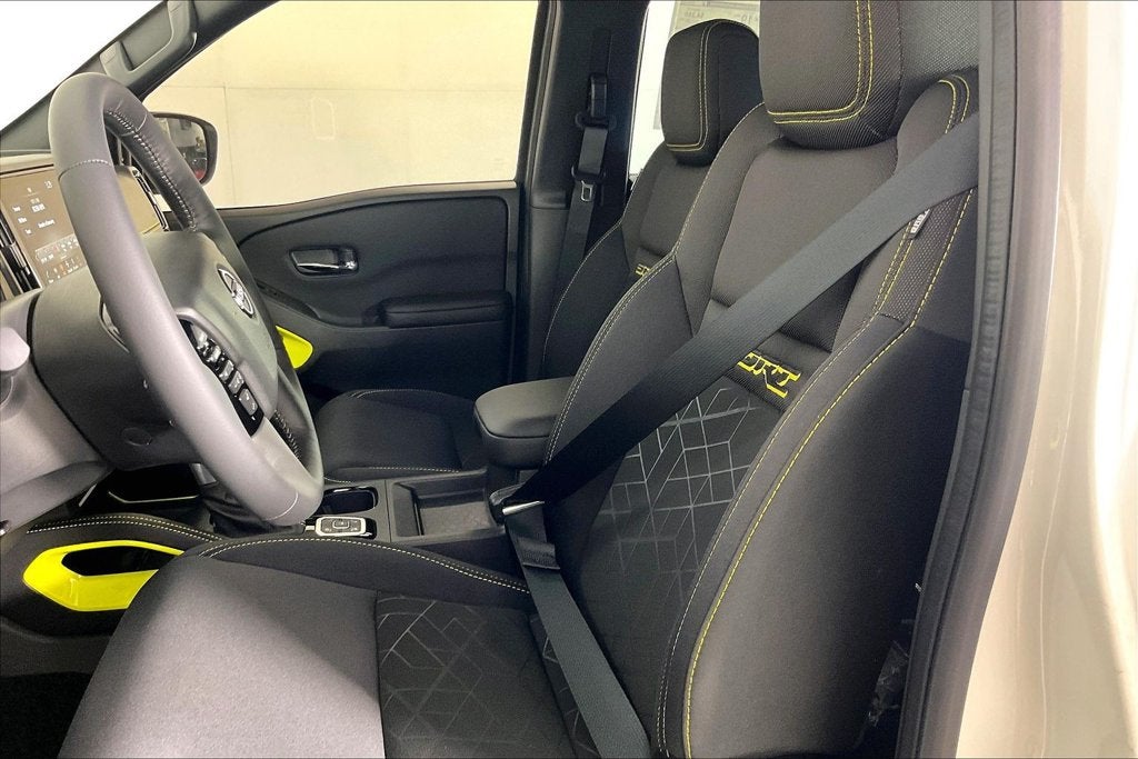 2027 Nissan Frontier SV