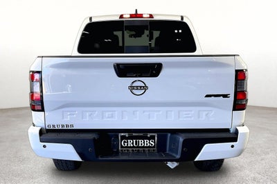 2027 Nissan Frontier SV