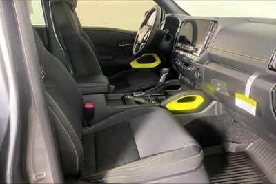 2027 Nissan Frontier SV