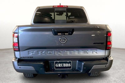 2027 Nissan Frontier SV