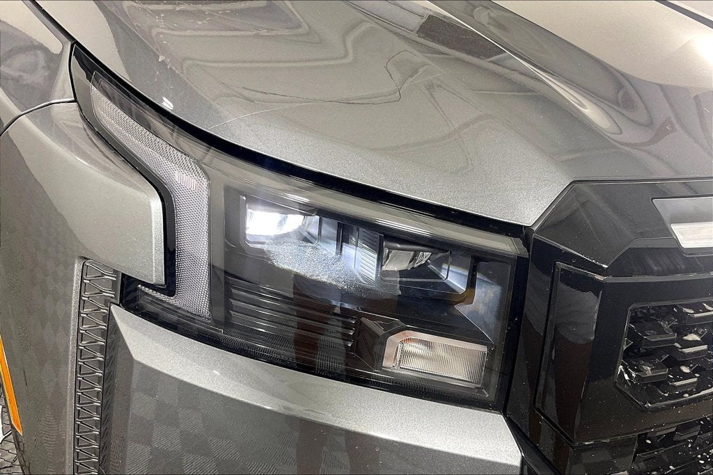2027 Nissan Frontier Crew Cab SV