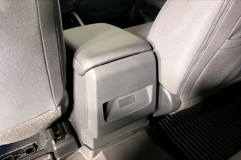 2027 Nissan Frontier Crew Cab SV