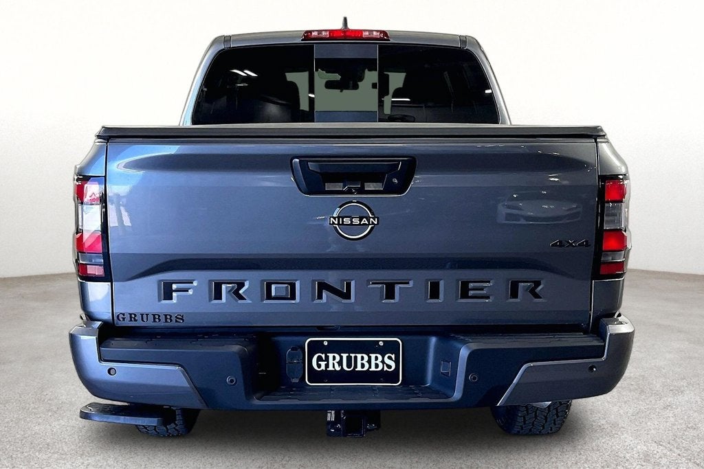 2027 Nissan Frontier Crew Cab SV