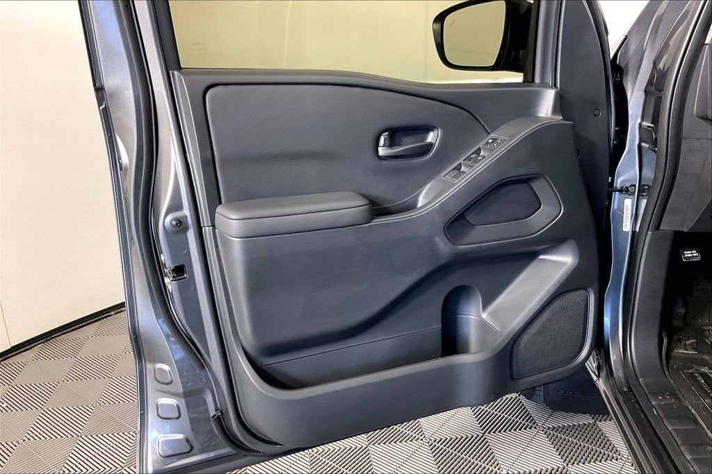 2027 Nissan Frontier Crew Cab S
