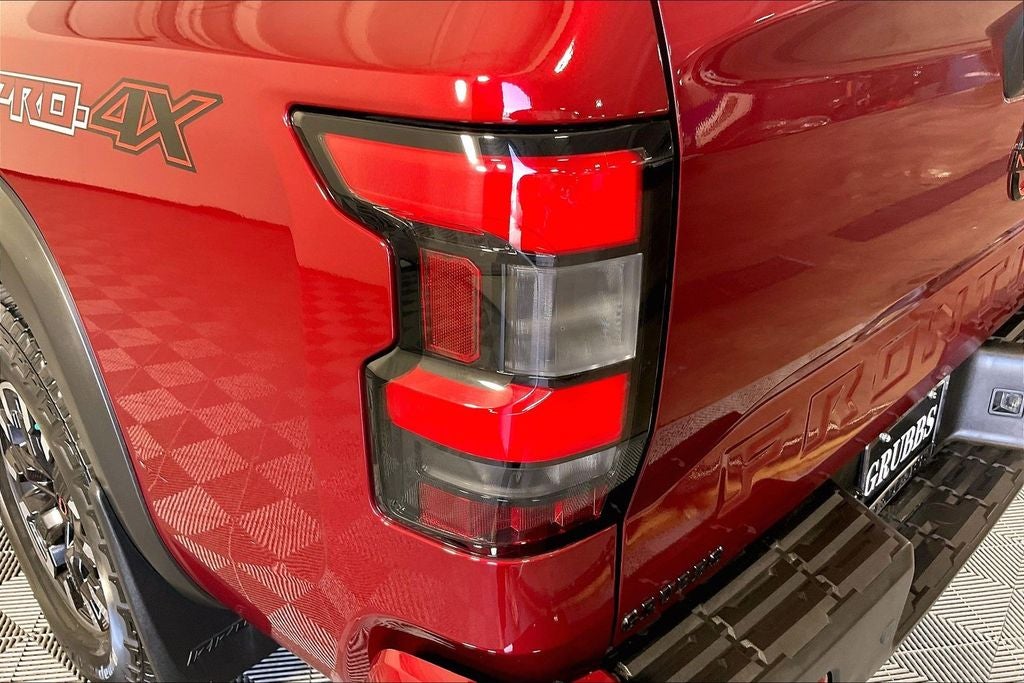 2022 Nissan Frontier PRO-4X