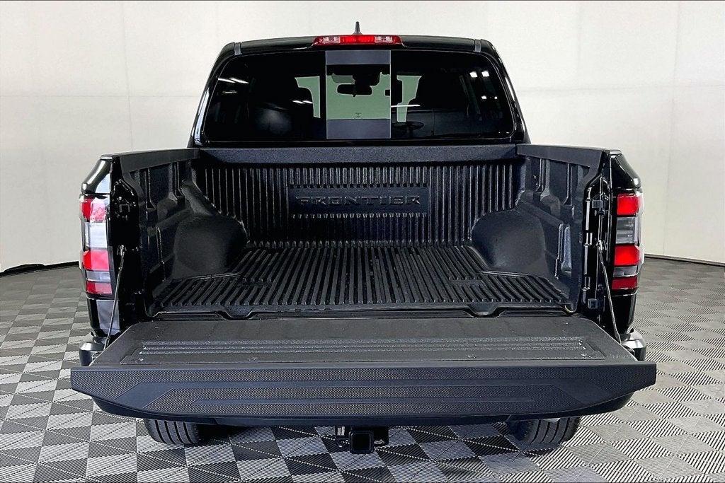 2027 Nissan Frontier Crew Cab S