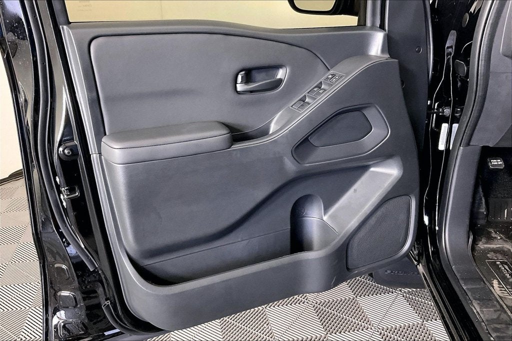 2027 Nissan Frontier Crew Cab S