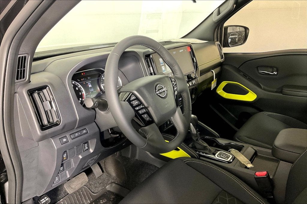 2027 Nissan Frontier Crew Cab SV