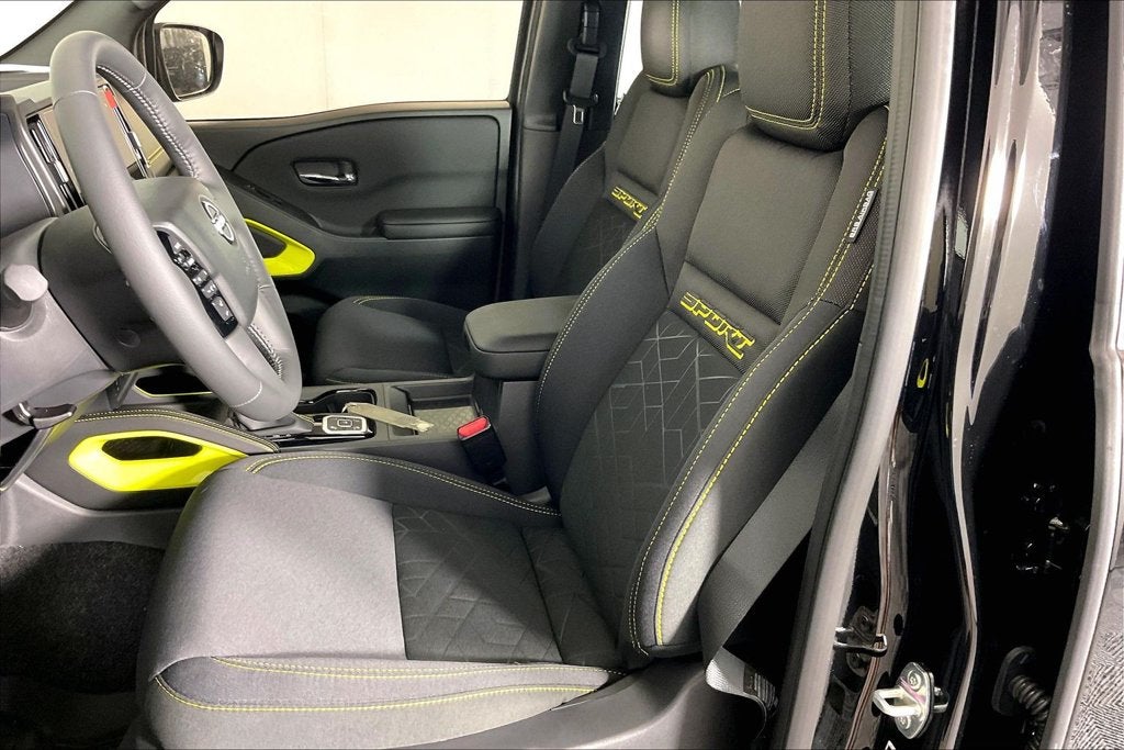 2027 Nissan Frontier Crew Cab SV