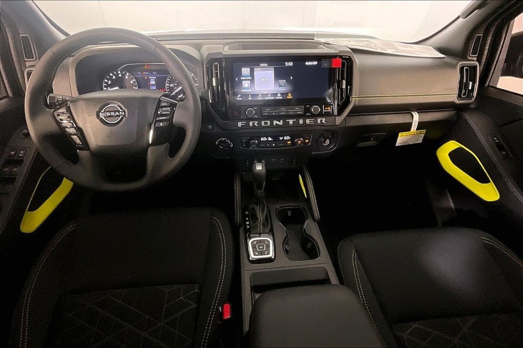 2027 Nissan Frontier Crew Cab SV