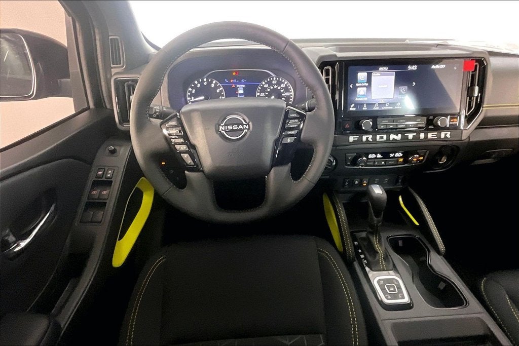 2027 Nissan Frontier Crew Cab SV