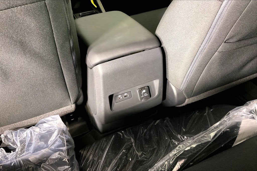 2027 Nissan Frontier Crew Cab SV