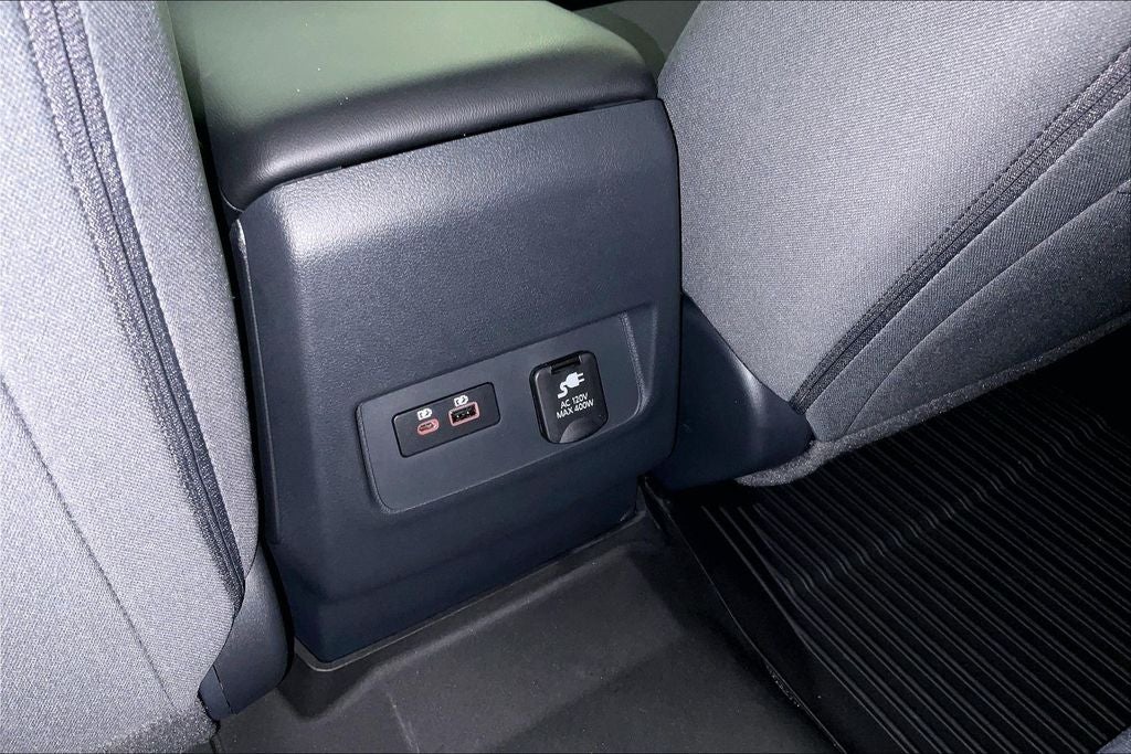 2025 Nissan Frontier Crew Cab SV