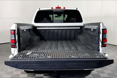 2025 Nissan Frontier Crew Cab SV