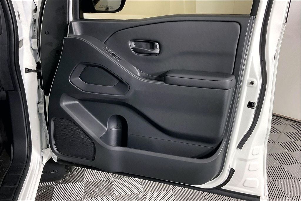 2026 Nissan Frontier Crew Cab S