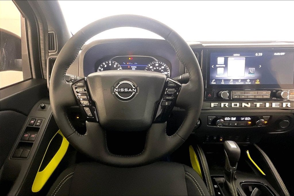 2027 Nissan Frontier SV