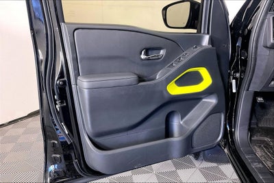 2027 Nissan Frontier SV