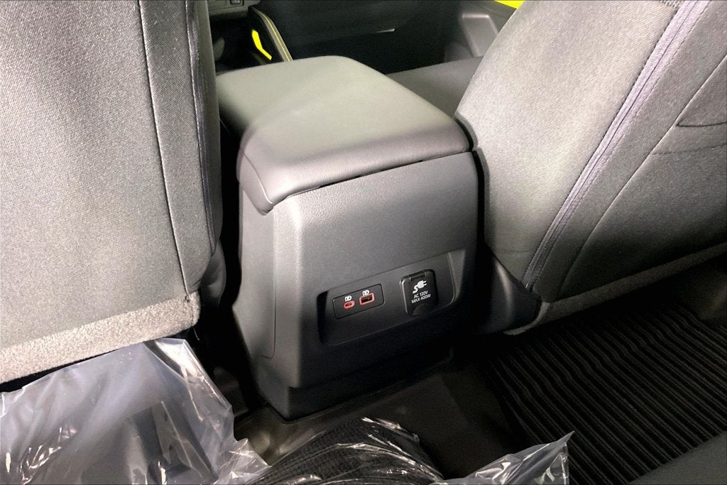 2027 Nissan Frontier Crew Cab SV
