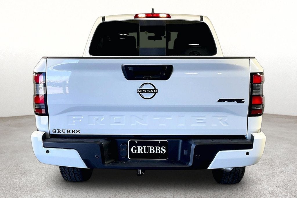2027 Nissan Frontier Crew Cab SV