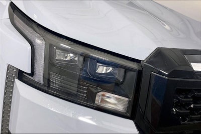 2027 Nissan Frontier SV