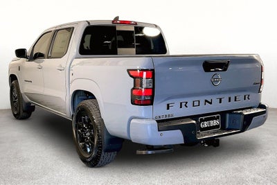 2027 Nissan Frontier SV