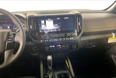 2027 Nissan Frontier SV