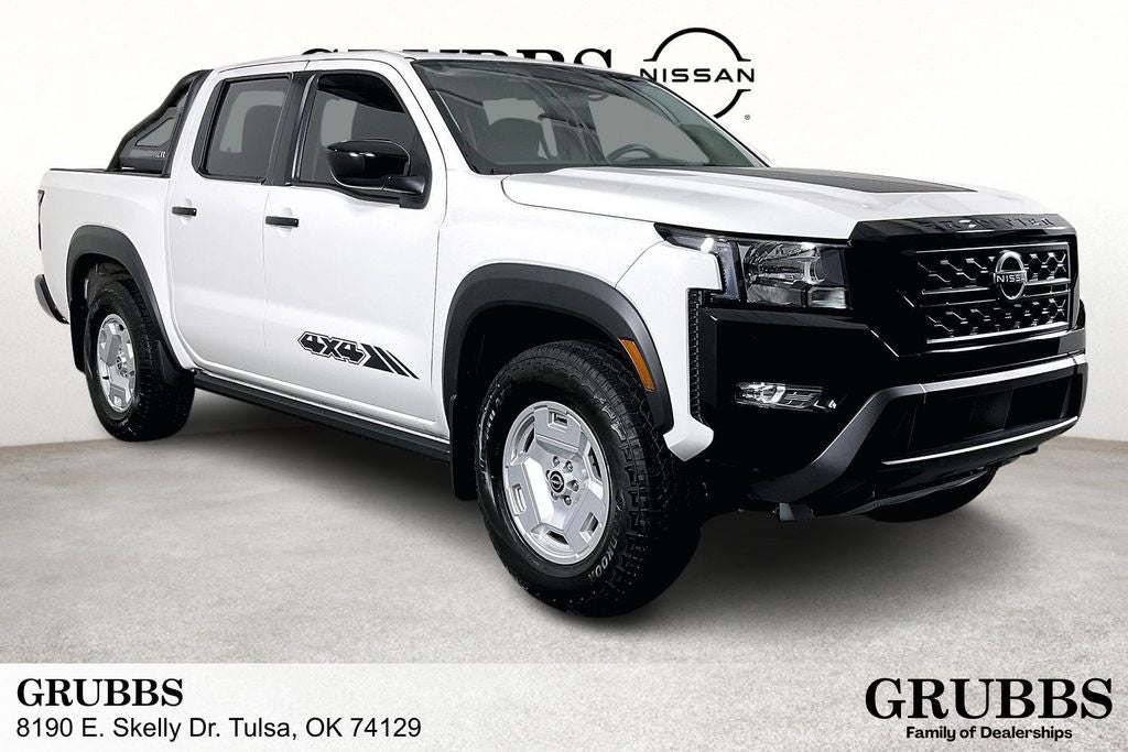 2024 Nissan Frontier Crew Cab SV