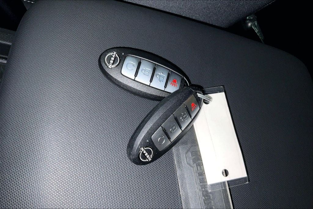 2024 Nissan Frontier Crew Cab SV