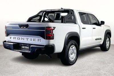 2024 Nissan Frontier Crew Cab SV