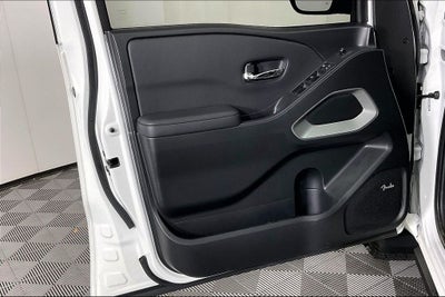 2024 Nissan Frontier Crew Cab SV