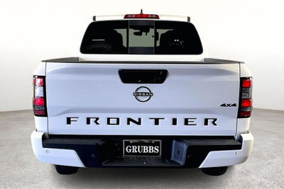 2026 Nissan Frontier Crew Cab SV