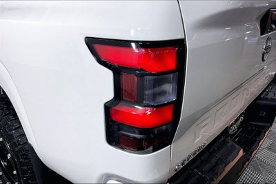 2025 Nissan Frontier Crew Cab SV