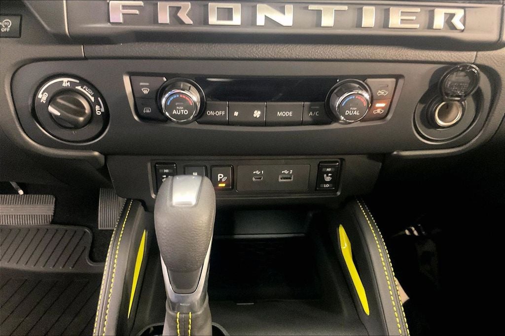 2027 Nissan Frontier SV