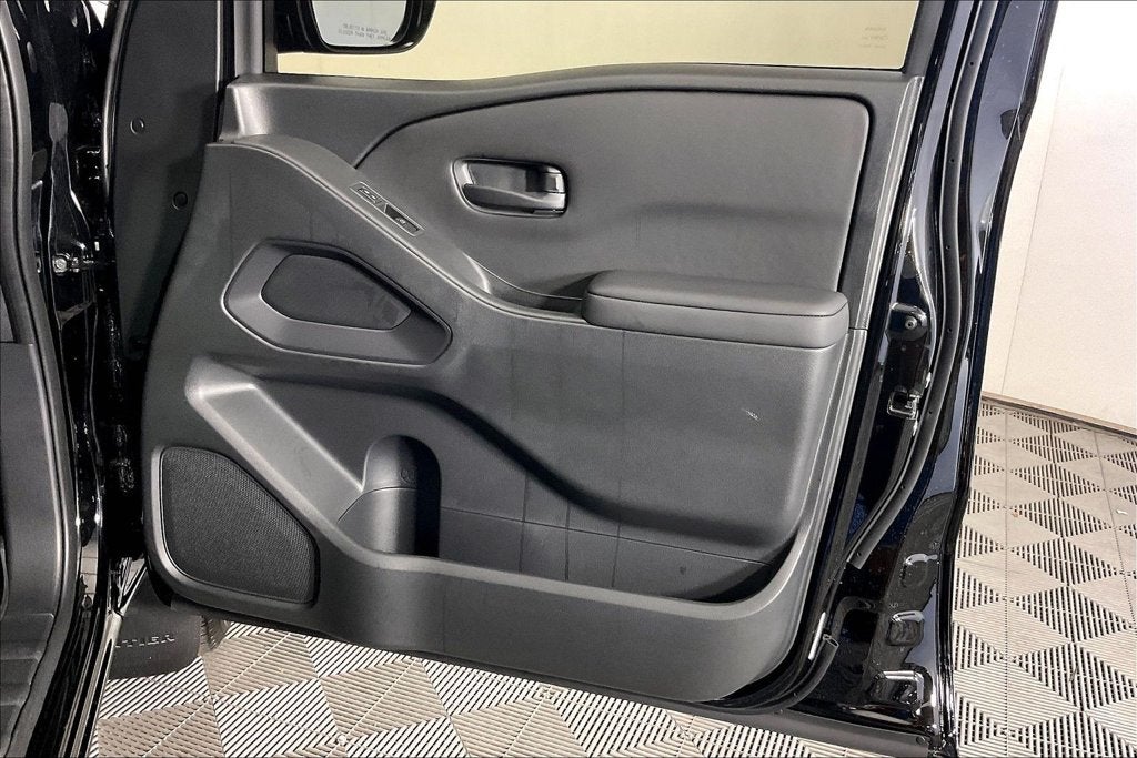 2027 Nissan Frontier Crew Cab S